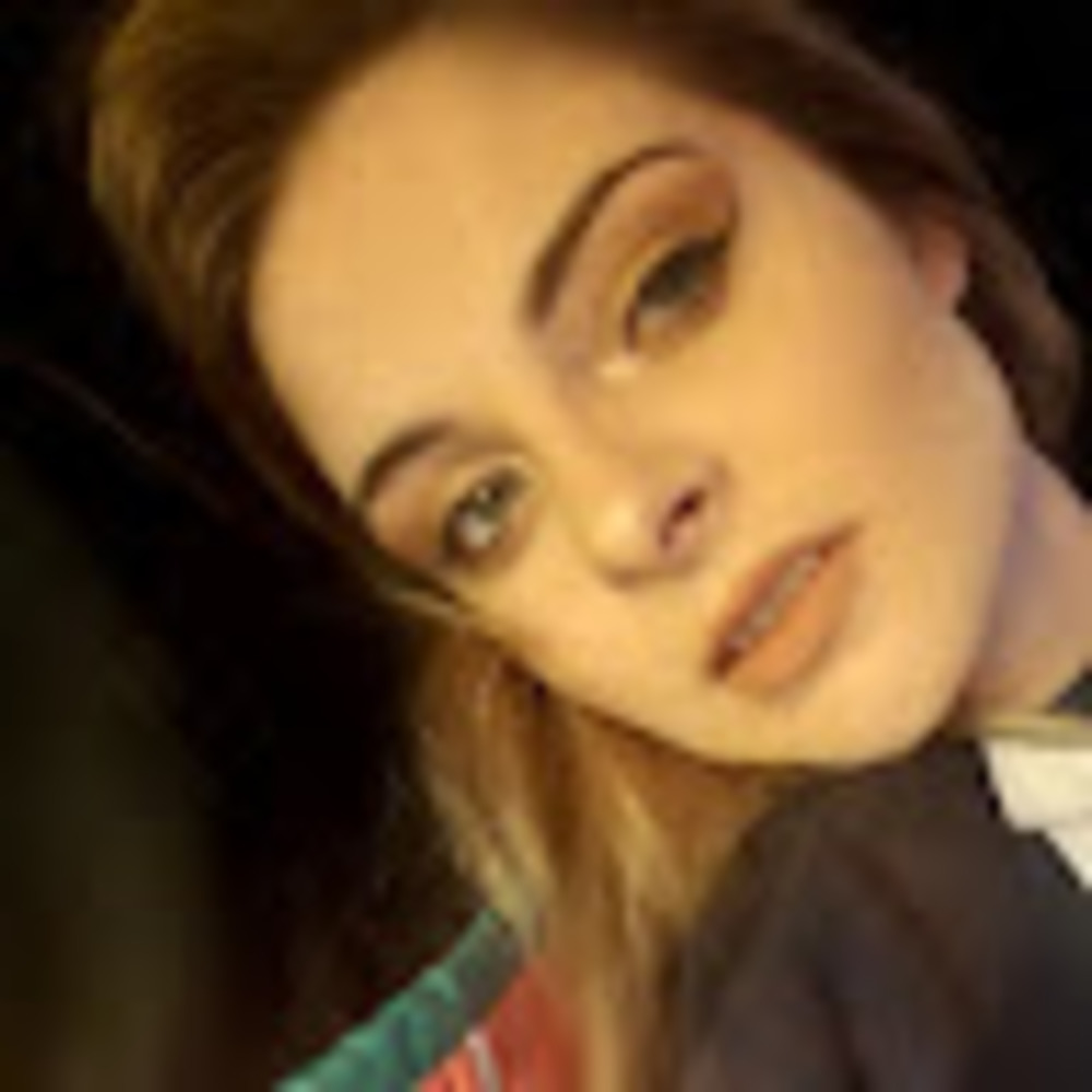Meet your Posher, Zoe
